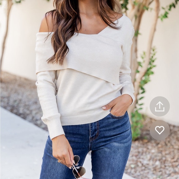 Pink Lily Sweaters - Pink lily beige sweater